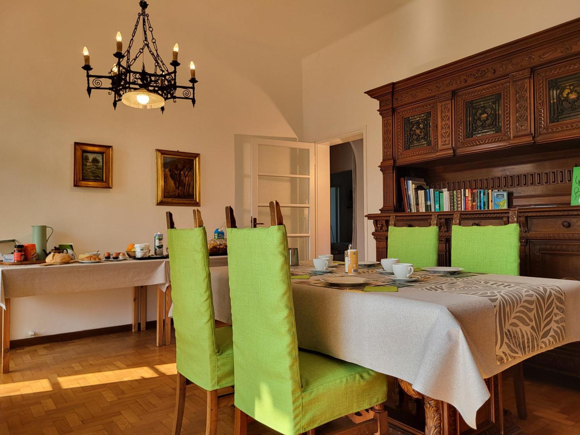 B&B Le Colombine Abbadia Lariana Bagian luar foto